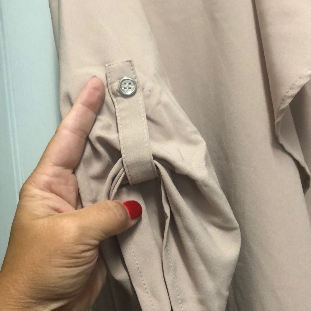 Neutral tunic - Picture 3 of 3